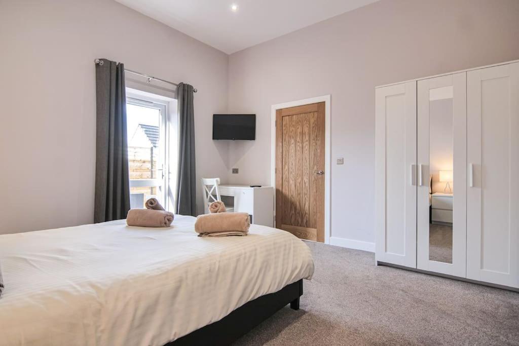 Hoxne Cottages - Rose Cottage With Private Hot Tub York Bagian luar foto