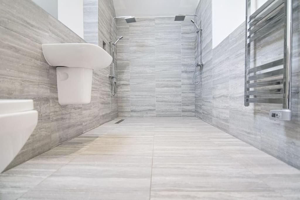 Hoxne Cottages - Rose Cottage With Private Hot Tub York Bagian luar foto